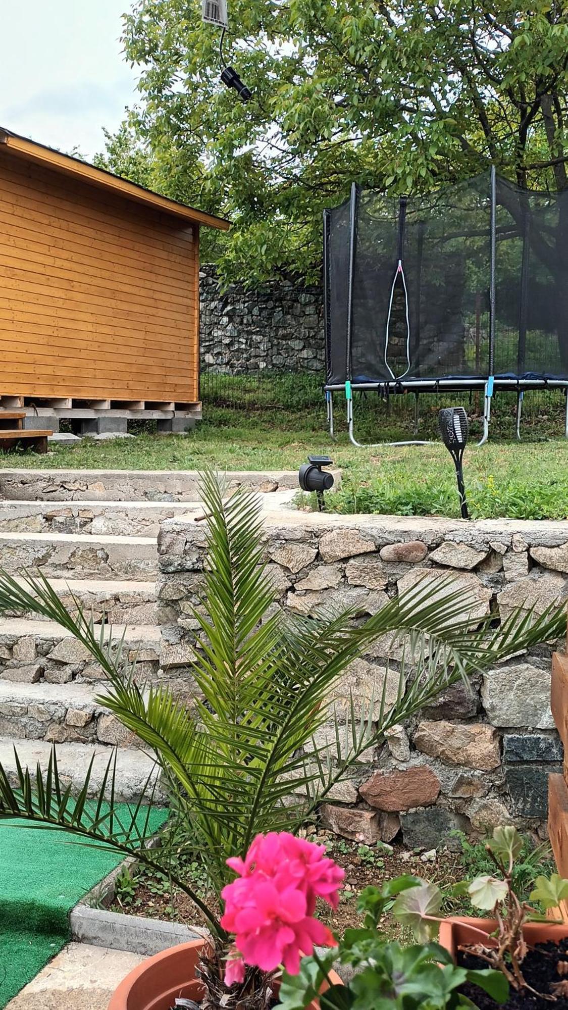 Campsite Cabanutele La Denisa Dubova